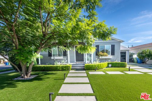 5970 Balcom Ave, Encino, CA, 91316-1106 | Card Image