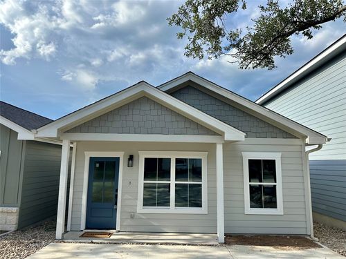 324 Shady Bluff Dr, Wimberley, TX, 78676-2221 | Card Image