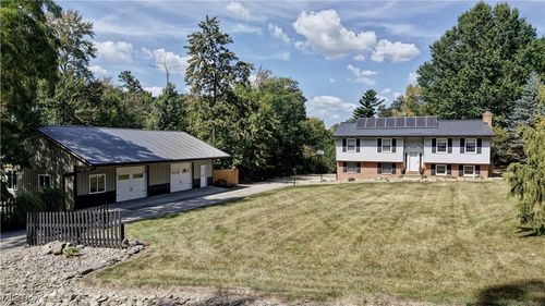 8653 S Paint St, Apple Creek, OH, 44606-9688 | Card Image