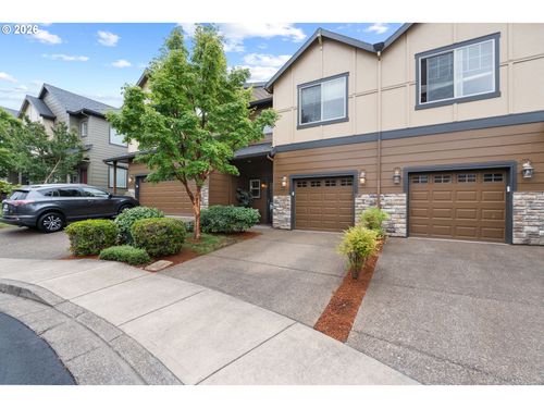 11572 Se Aquila St, Happy Valley, OR, 97086-7673 | Card Image