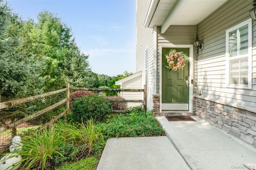 1721 Hawthorn Way, New Windsor, NY, 12553-4787 | Card Image