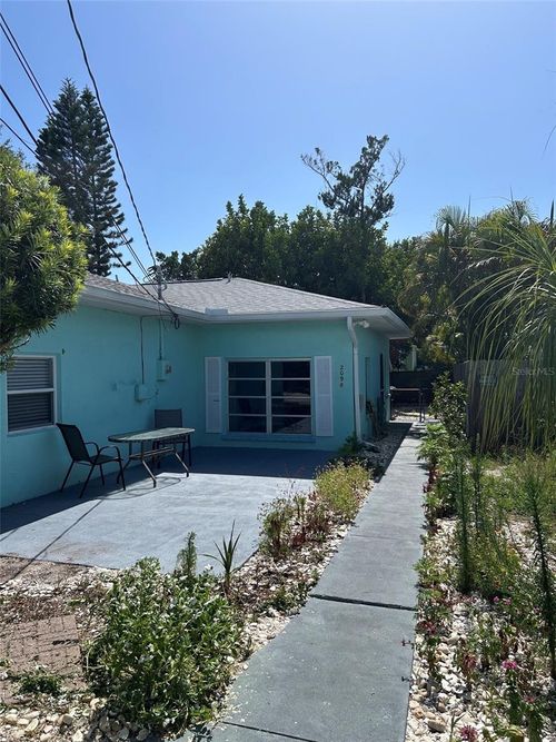 b-209 Shore Rd, NOKOMIS, FL, 34275-1956 | Card Image