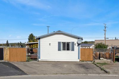 10 Noblefern Way Sw, House detached with 3 bedrooms, 2 bathrooms and 2 parking in Sundre AB | Image 1