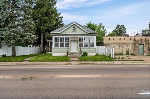1543 George Street, La Crosse, WI, 54603 | Card Image