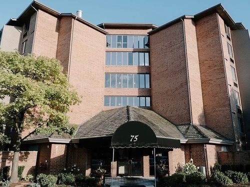 apt-126-75 Kristin Cir, Schaumburg, IL, 60195-5405 | Card Image