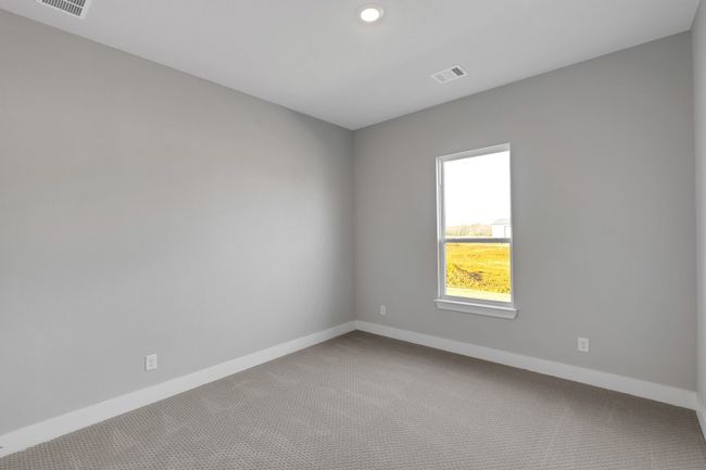 8010 Grizzly Run Dr, House other with 4 bedrooms, 3 bathrooms and null parking in Burleson TX | Image 20