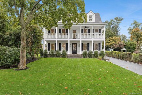 54 Ellis Ave, Northport, NY, 11768-1209 | Card Image