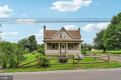 876 Sington Rd, MORRISDALE, PA, 16858-7301 | Card Image