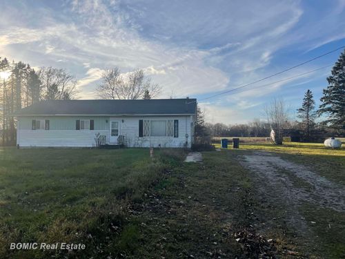 6455 Carter Rd, Bentley, MI, 48613-9662 | Card Image