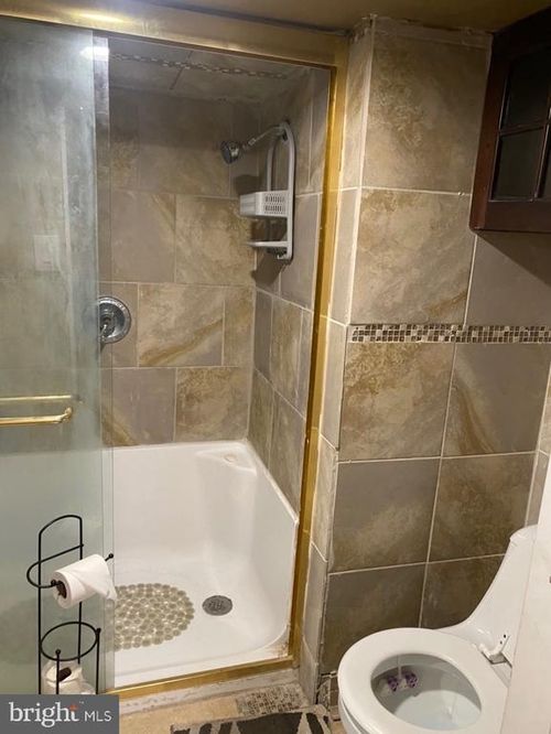 823 N 49th St, PHILADELPHIA, PA, 19139-1813 | Card Image