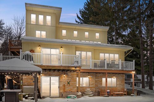 S108W34703 Jacks Bay Road, EAGLE, WI, 53149 | Card Image