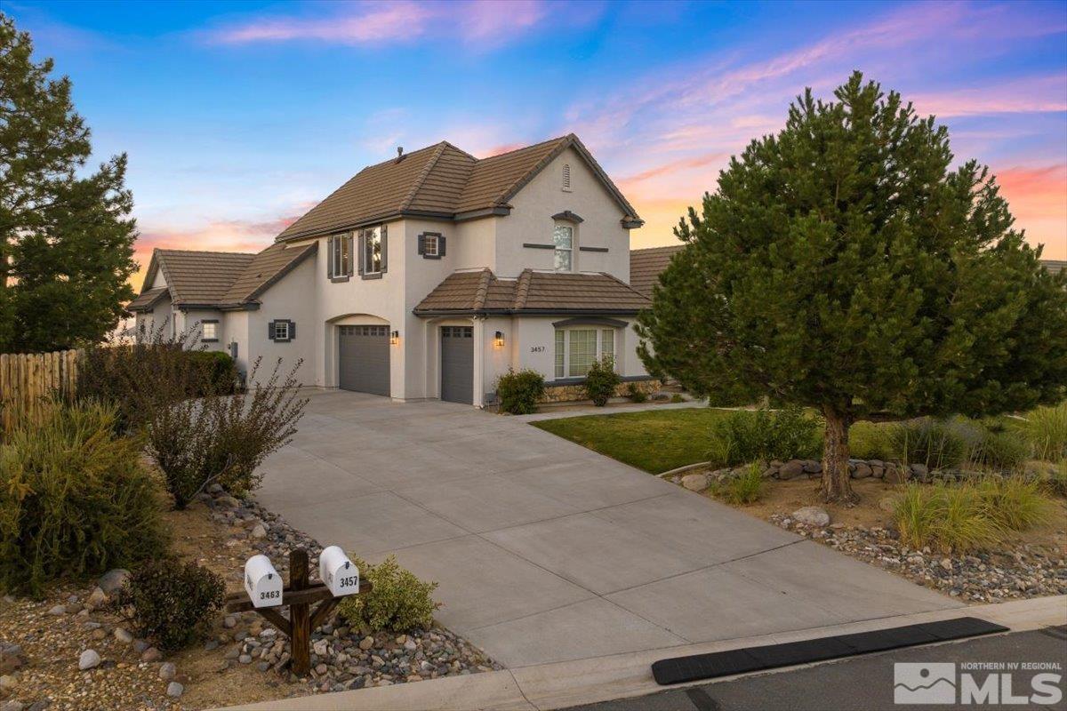 White Mountain Ct, Reno, NV 89511