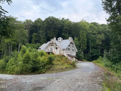 295 Presnell School Rd, Banner Elk, NC, 28604-6294 | Card Image