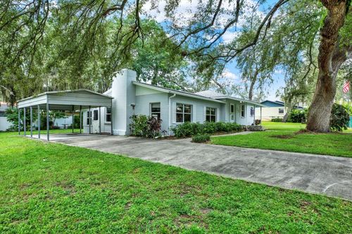 9618 N Hartts Drive, TAMPA, FL, 33617 | Card Image