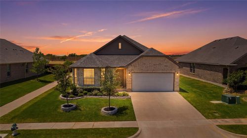 1500 Seabiscuit Dr, Granbury, TX, 76049-7893 | Card Image