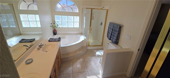 10948 Carberry Hill St, House other with 3 bedrooms, 3 bathrooms and null parking in Las Vegas NV | Image 27