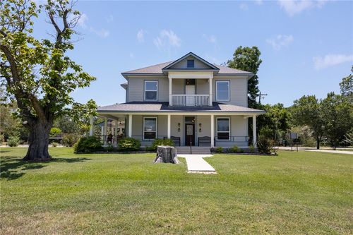 400 S Front St, Caldwell, TX, 77836-1639 | Card Image