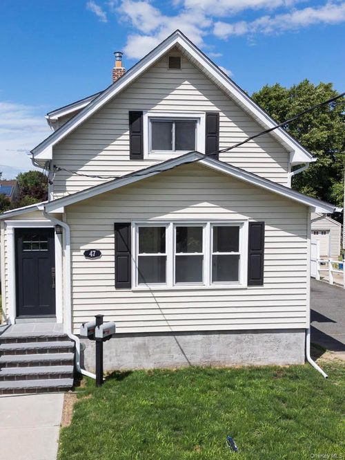 1st-floor-47 Wood, Hempstead, NY, 11563 | Card Image