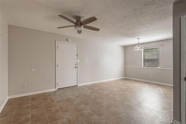 APT-2 - 1329 Windsor St, Home with 2 bedrooms, 1 bathrooms and null parking in Huntsville TX | Image 6