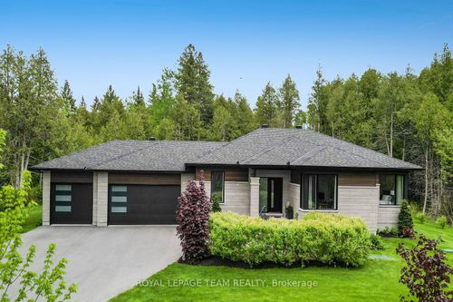 295 Ridgemont Dr, Ashton, ON, K0A1B0 | Card Image