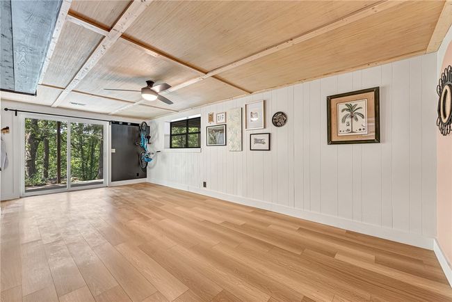 Basement Living Area | Image 18