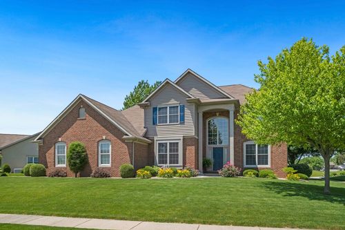1306 Mccormick Dr, Nappanee, IN, 46550-2808 | Card Image