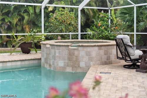 6778 Buckingham Ct, NAPLES, FL, 34104-8369 | Card Image