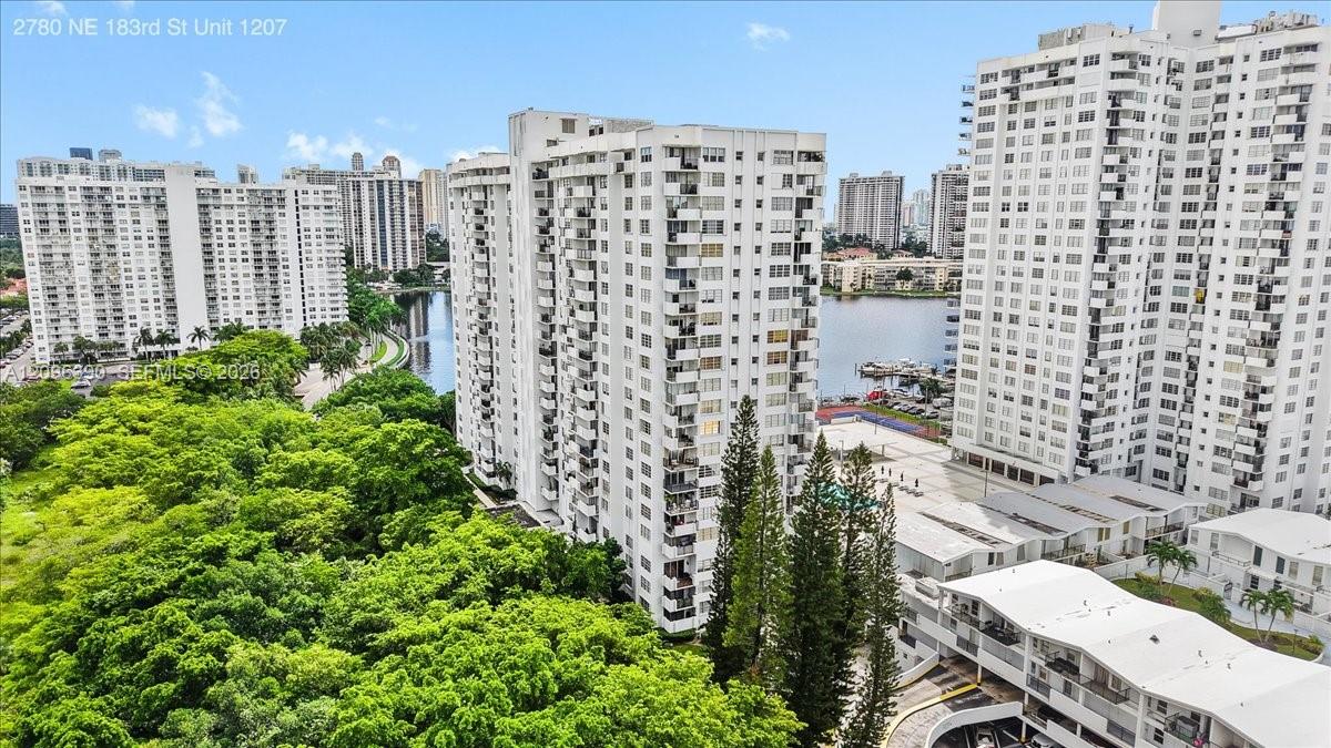 Residential Lease in Aventura