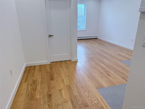 apt-2-4018 50th Ave, Sunnyside, NY, 11104-3130 | Card Image