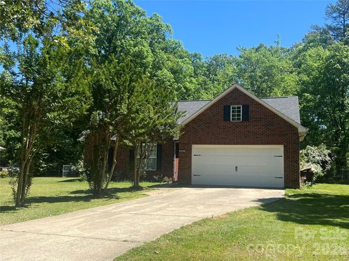 2102 Wilson Ave, Monroe, NC, 28110-9168 | Card Image