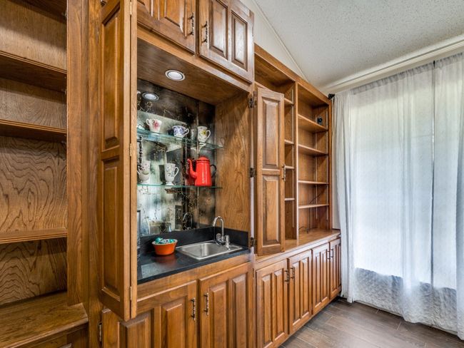 2206 Shady View Ct, House other with 3 bedrooms, 2 bathrooms and null parking in Arlington TX | Image 13