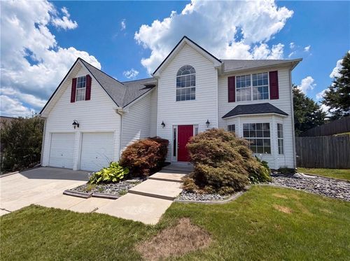 401 Callaway Ln, Conyers, GA, 30012-3666 | Card Image