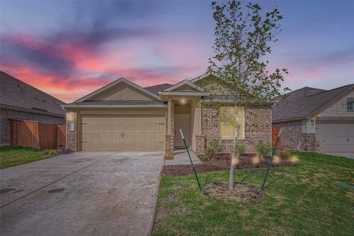 510 Sixpence Ln, Georgetown, TX, 78628-2367 | Card Image