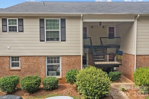 q-4605 Coronado Dr, Charlotte, NC, 28212-4462 | Card Image