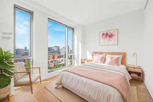 10a-35-32 Leavitt St, Flushing, NY, 11354-3906 | Card Image