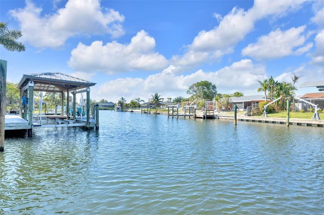 1015 Spindle Palm Way, House other with 3 bedrooms, 2 bathrooms and null parking in APOLLO BEACH FL | Image 74