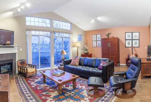 6-5708 208 St, Langley, BC, V3A8L4 | Card Image