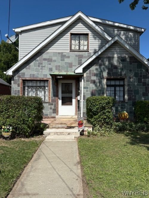 1222 Vanderbilt Ave, Niagara Falls, NY, 14305-1648 | Card Image