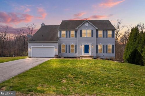 102 Sundance Ln, KEARNEYSVILLE, WV, 25430-2846 | Card Image