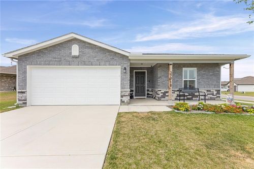 37718 W 208th Ter, Edgerton, KS, 66021-6508 | Card Image
