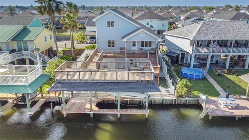 1236 Sailfish St, Bayou Vista, TX, 77563-2715 | Card Image