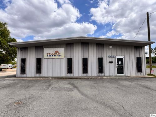 901 Wood St, West Monroe, LA, 71291-3249 | Card Image