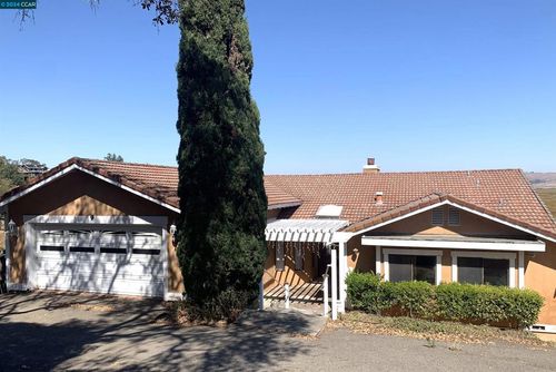 29 Anton Way, Novato, CA, 94945-2702 | Card Image