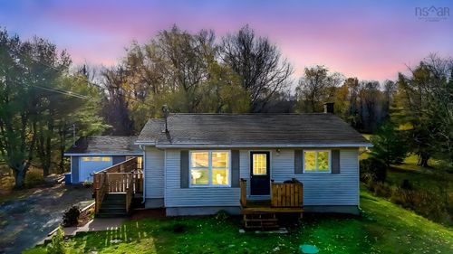 112 Dutch Settlement Rd, Lantz, NS, B2S2B9 | Card Image