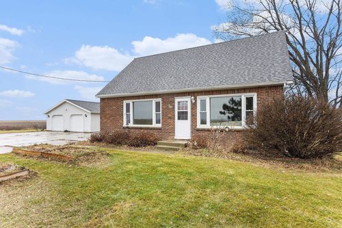 9331 Dutcher Rd, Fairgrove, MI, 48733-9722 | Card Image