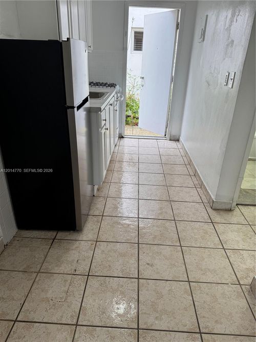9-7300 Harding Ave, Miami Beach, FL, 33141 | Card Image