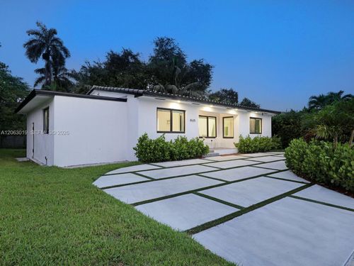 8635 N Miami Ave, El Portal, FL, 33150-2437 | Card Image