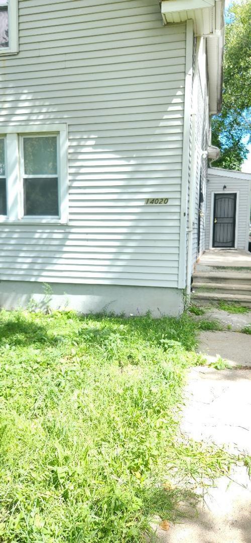 14020 Plainview Ave, Detroit, MI, 48223-2806 | Card Image