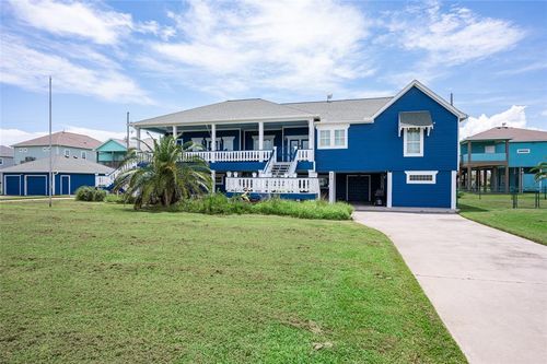 973 Kenlyn Dr, Crystal Beach, TX, 77650 | Card Image