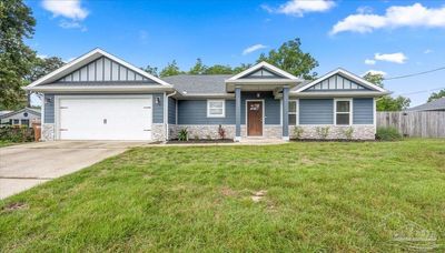 2231 Janet St, House other with 4 bedrooms, 2 bathrooms and 2 parking in Navarre FL | Image 2